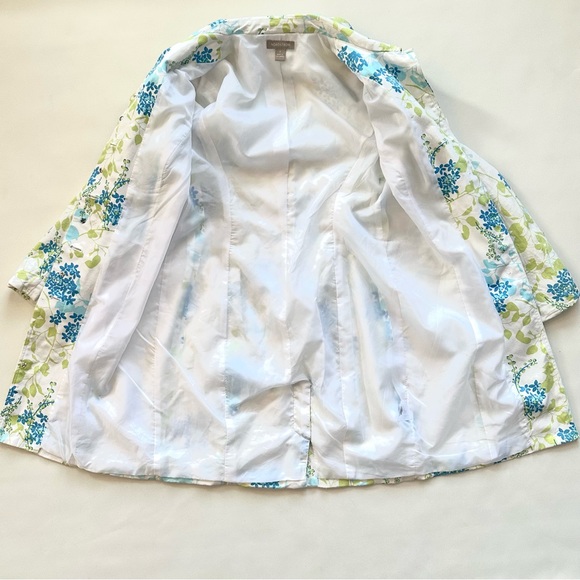 NORDSTROM FLORAL WHITE GREEN BLUE LIGHTWEIGHT KNEE LENGTH TRENCH COAT JACKET Sz6 - Picture 6 of 12